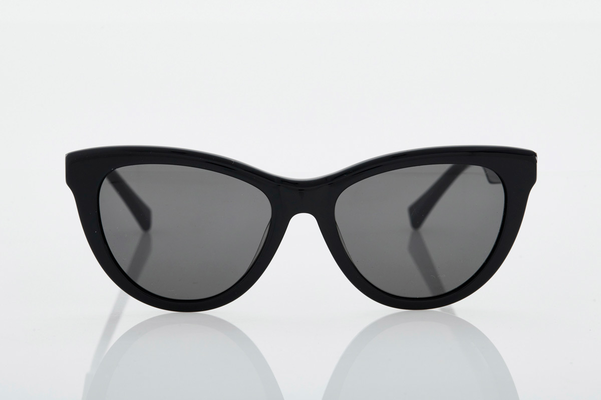 Female Black Sunglasses Hawkers - Nolita Black